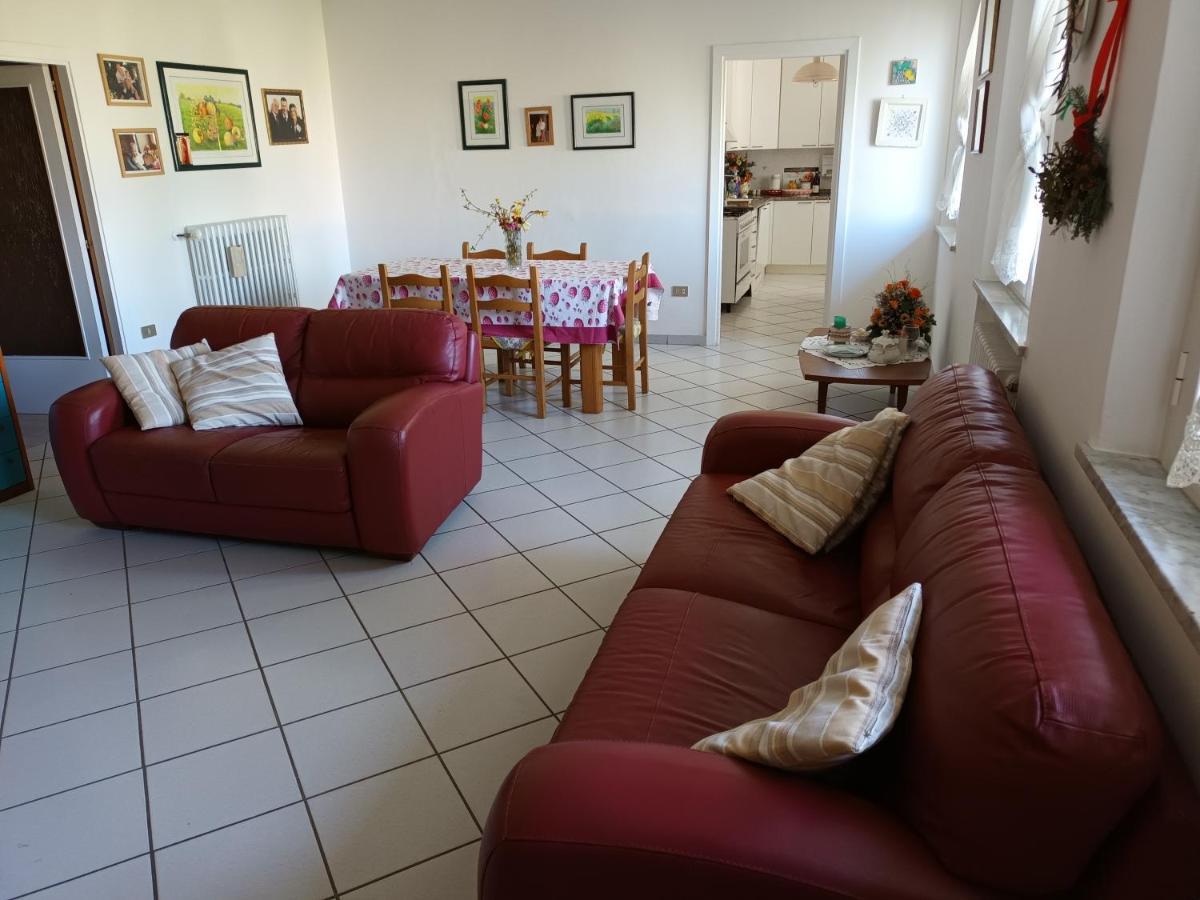 コロンネッラLa Casa Degli Ippocastaniアパートメント エクステリア 写真